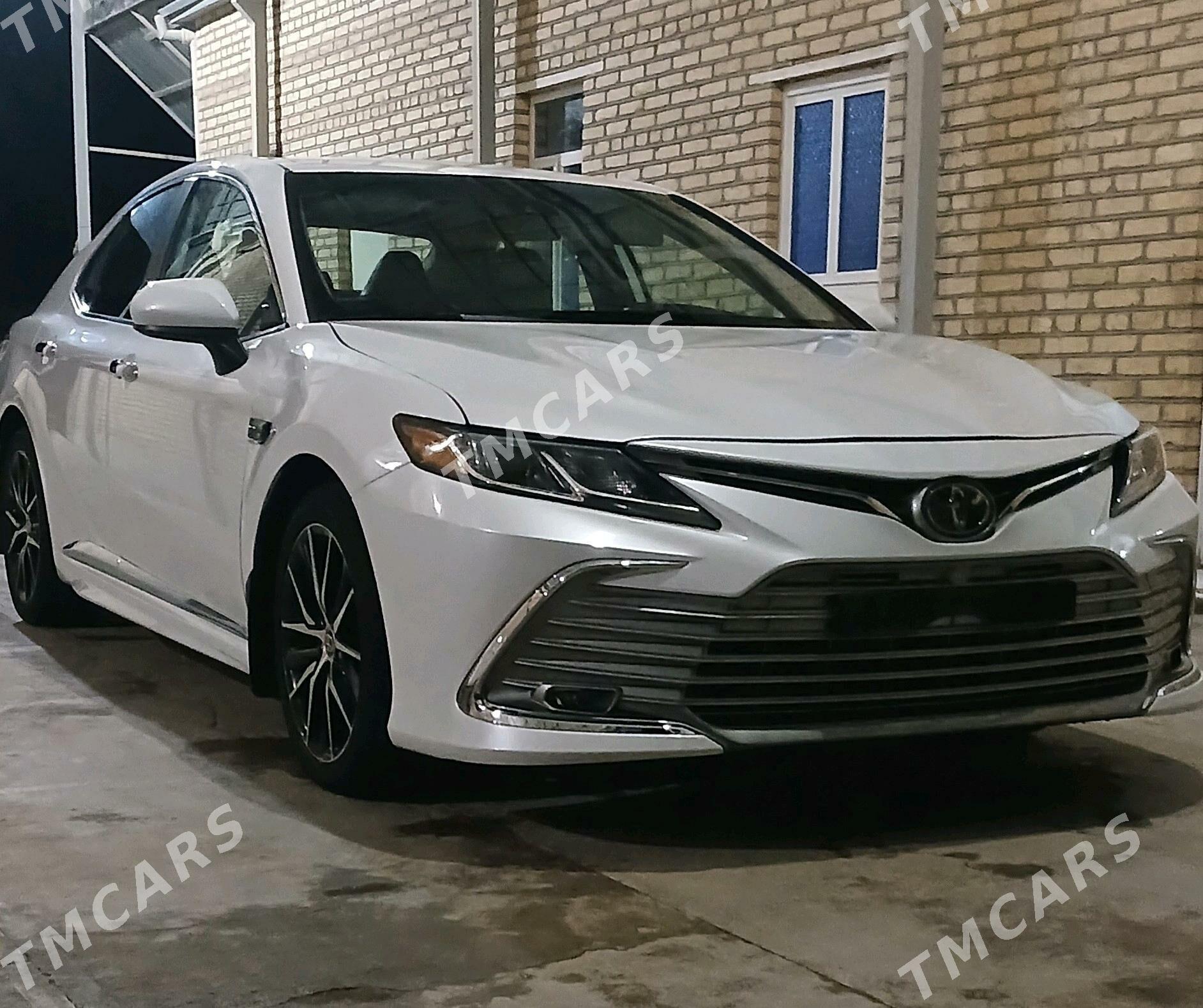 Toyota Camry 2021 - 340 000 TMT - Мары - img 9