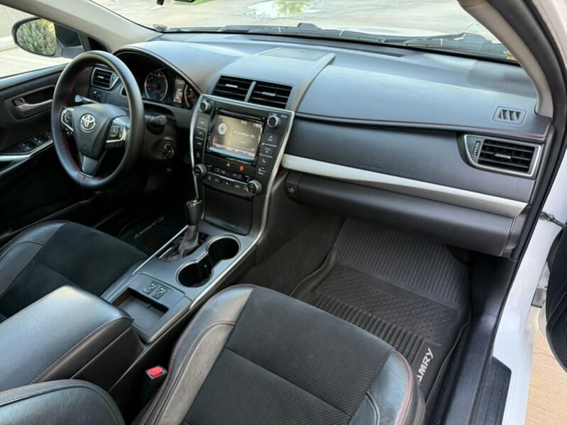 Toyota Camry 2017 - 260 000 TMT - Aşgabat - img 7