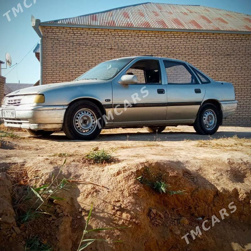 Opel Vectra 1992 - 23 000 TMT - Baýramaly - img 2
