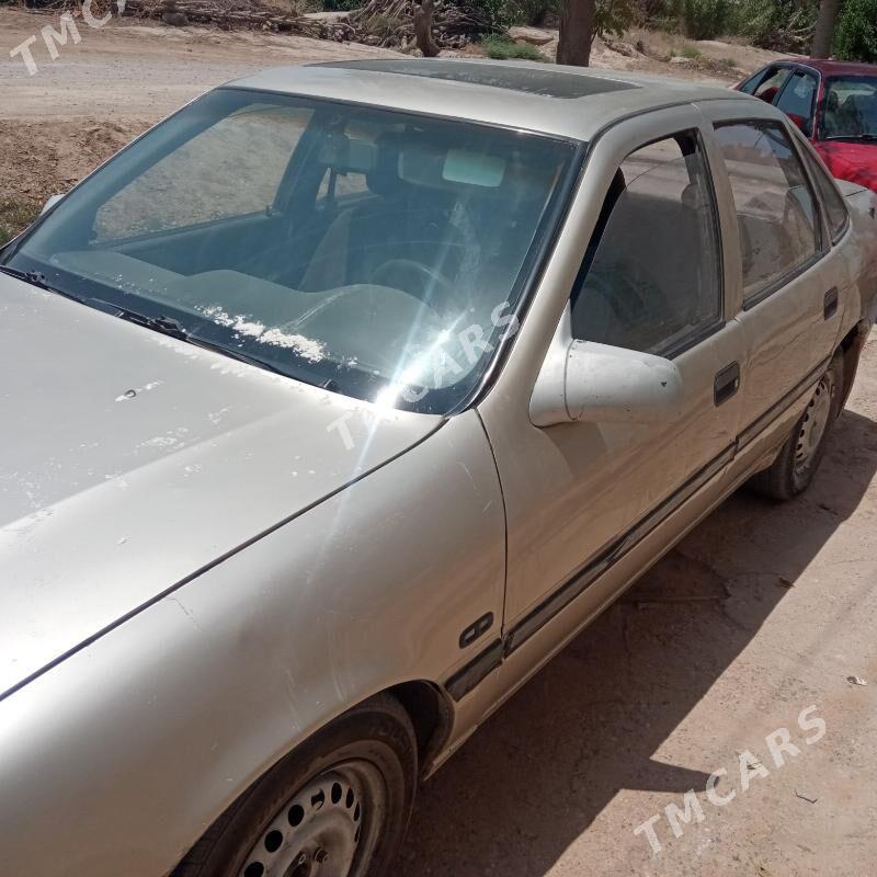 Opel Vectra 1992 - 23 000 TMT - Baýramaly - img 3