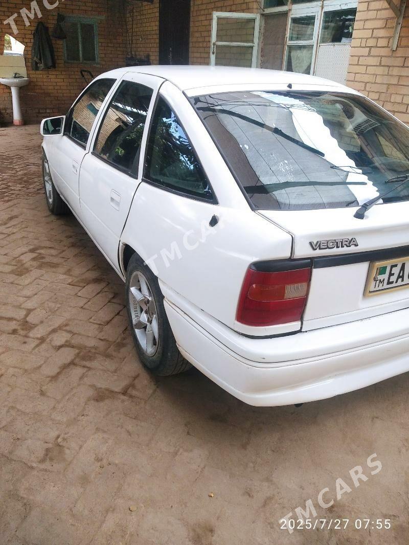 Opel Vectra 1993 - 29 000 TMT - Халач - img 3