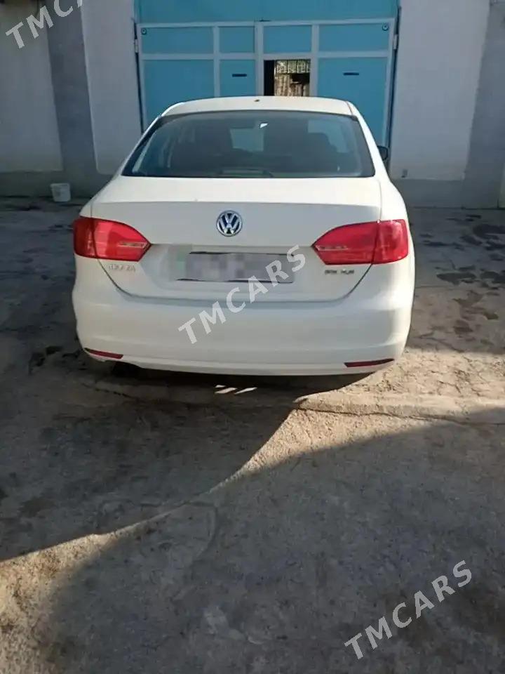 Volkswagen Jetta 2011 - 155 000 TMT - Мир 5 - img 5
