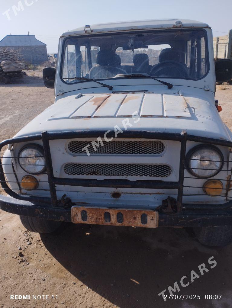 UAZ 469 2002 - 23 000 TMT - Ак-Бугдайский этрап - img 2