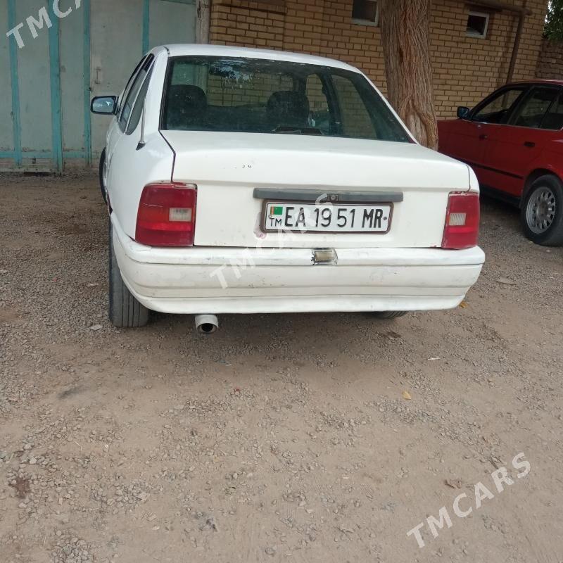 Opel Vectra 1992 - 19 000 TMT - Байрамали - img 3