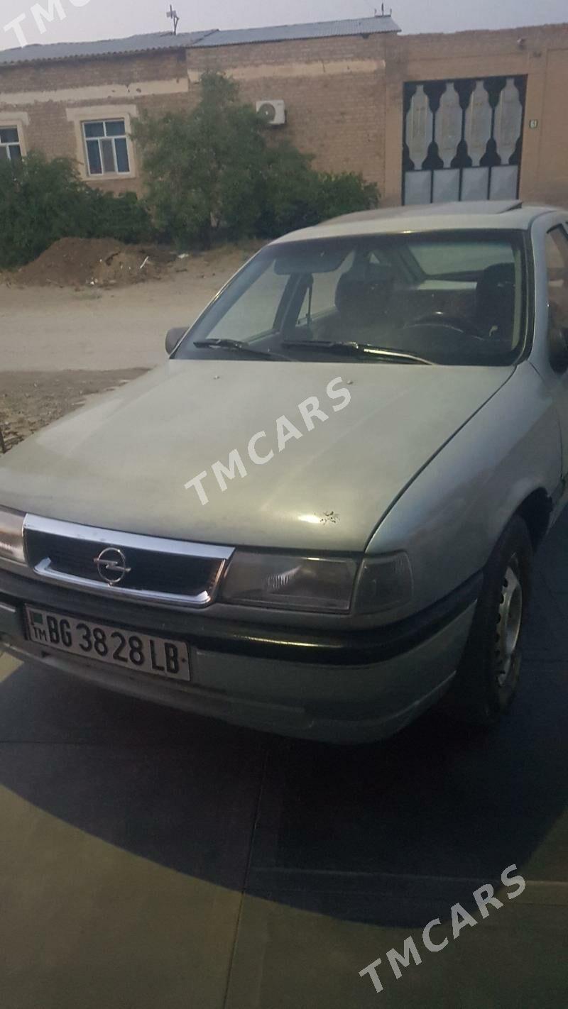 Opel Vectra 1991 - 25 000 TMT - Farap - img 3
