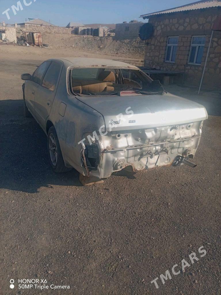 Toyota Cresta 1995 - 22 000 TMT - Джебел - img 3