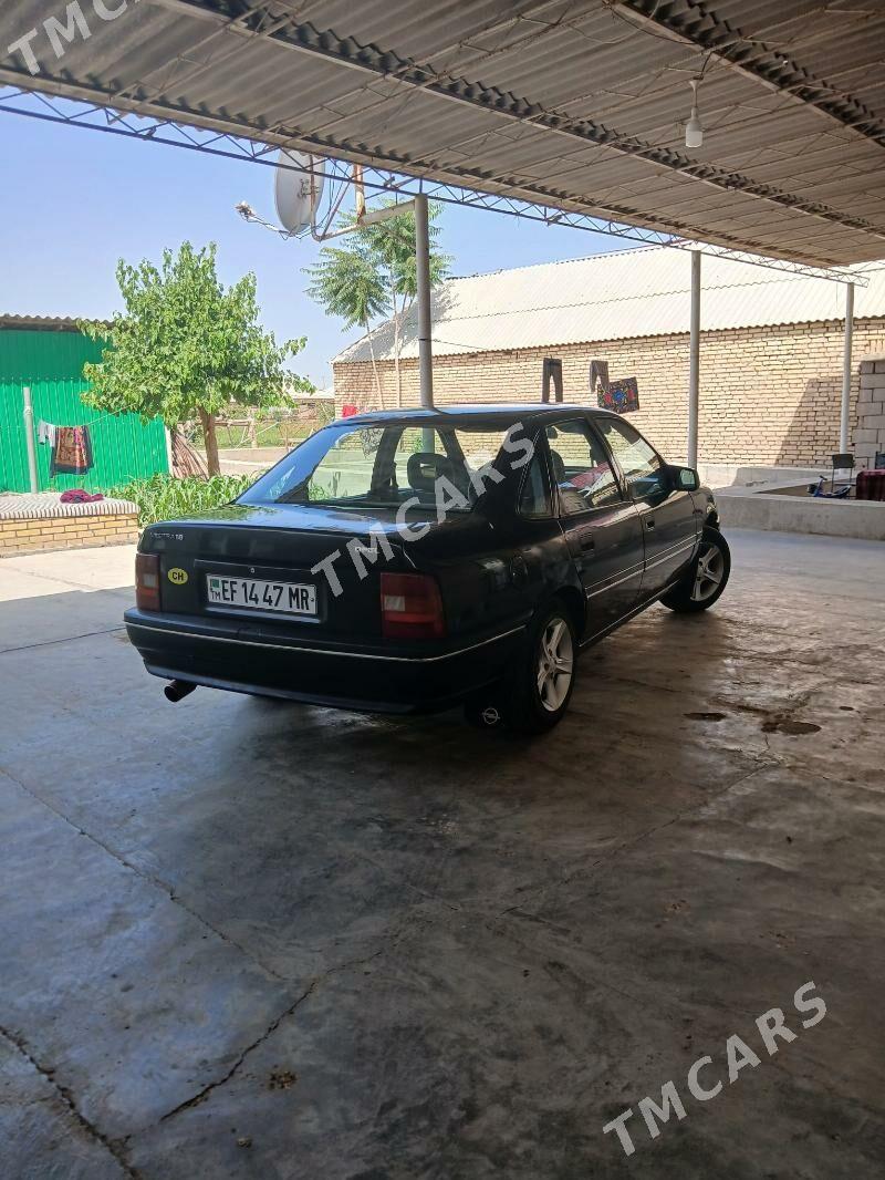 Opel Vectra 1991 - 28 000 TMT - Мары - img 5