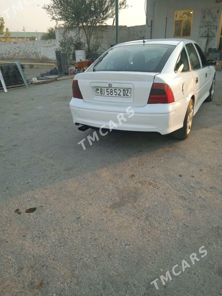 Opel Vectra 2000 - 45 000 TMT - Дашогуз - img 4