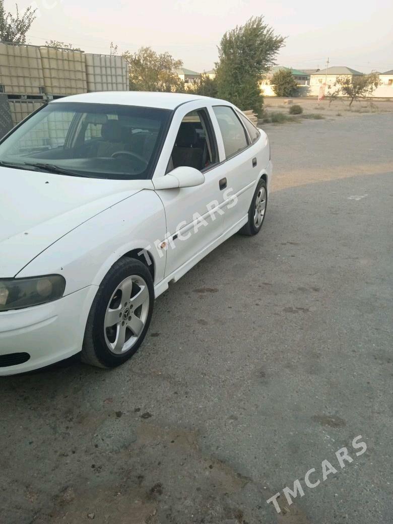 Opel Vectra 2000 - 45 000 TMT - Дашогуз - img 3