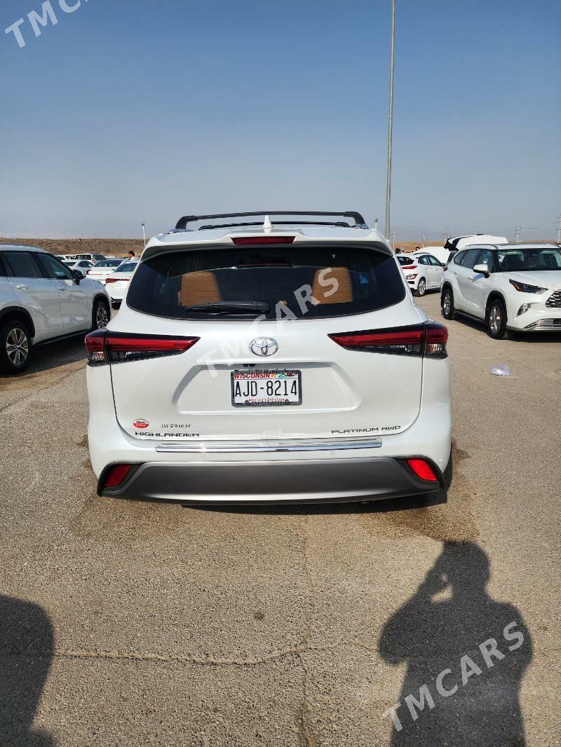 Toyota Highlander 2022 - 840 000 TMT - Aşgabat - img 6