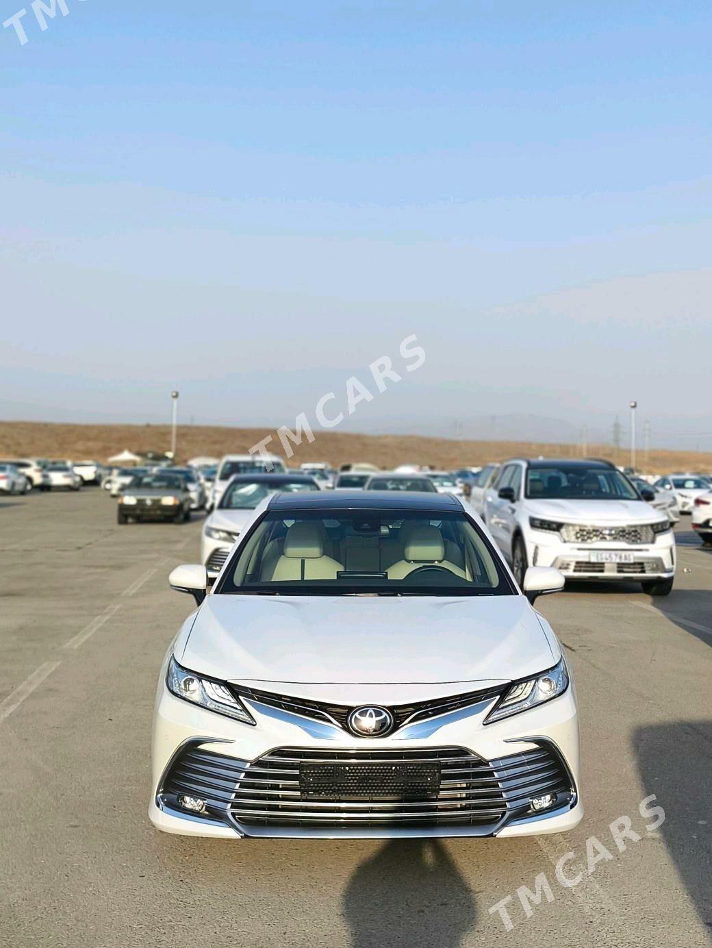 Toyota Camry 2022 - 585 000 TMT - Aşgabat - img 2