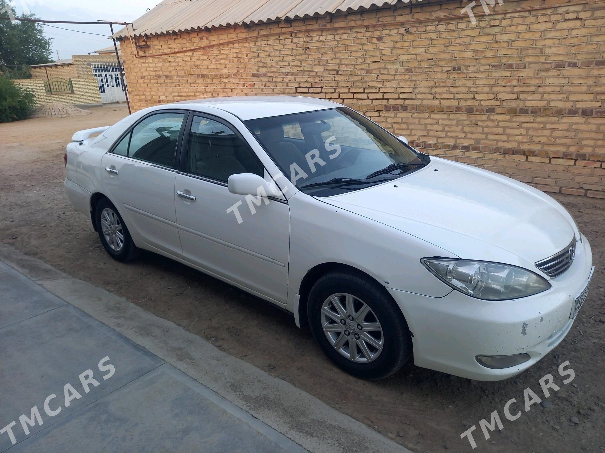 Toyota Camry 2002 - 140 000 TMT - Мары - img 3