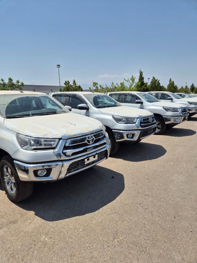 Toyota Hilux 2025 - 670 000 TMT - Ашхабад - img 7