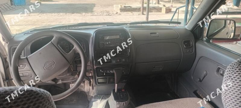 Toyota Hilux 2001 - 80 000 TMT - Baýramaly - img 2