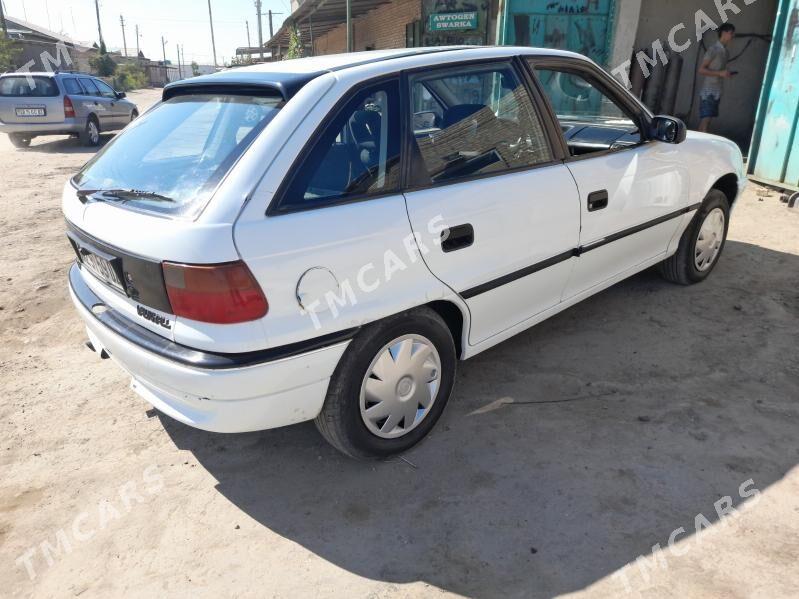 Opel Astra 1995 - 30 000 TMT - Дашогуз - img 2