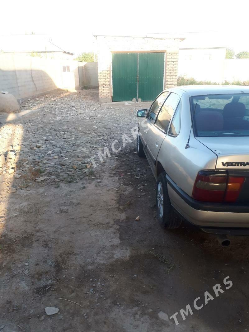 Opel Vectra 1992 - 32 000 TMT - етр. Туркменбаши - img 2