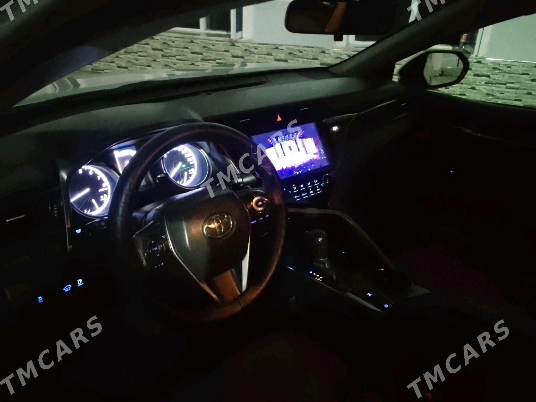 Toyota Camry 2019 - 258 000 TMT - Туркменабат - img 4