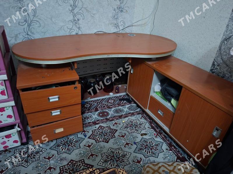 Pismenniy stol - Türkmenbaşy - img 2