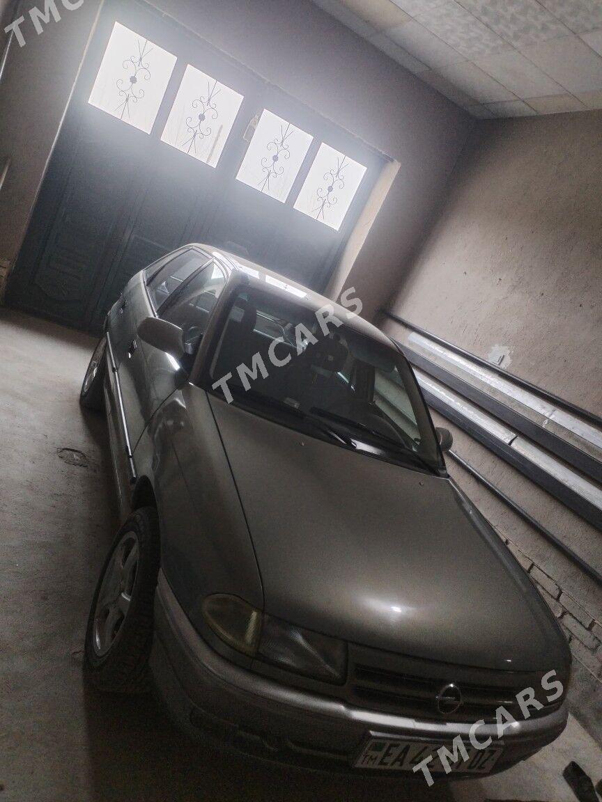 Opel Astra 1993 - 40 000 TMT - Кёнеургенч - img 1