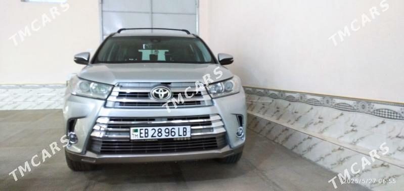 Toyota Highlander 2017 - 440 000 TMT - Türkmenabat - img 2