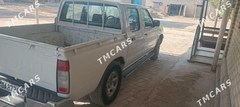 Toyota Hilux 2001 - 80 000 TMT - Baýramaly - img 4