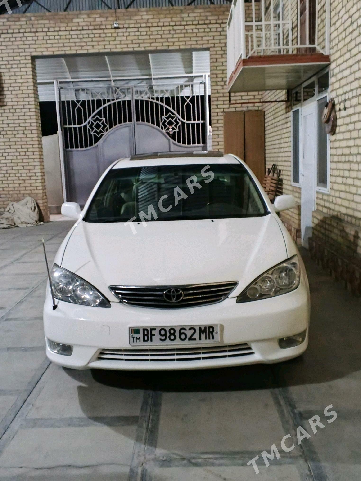 Toyota Camry 2002 - 204 000 TMT - Mary - img 3