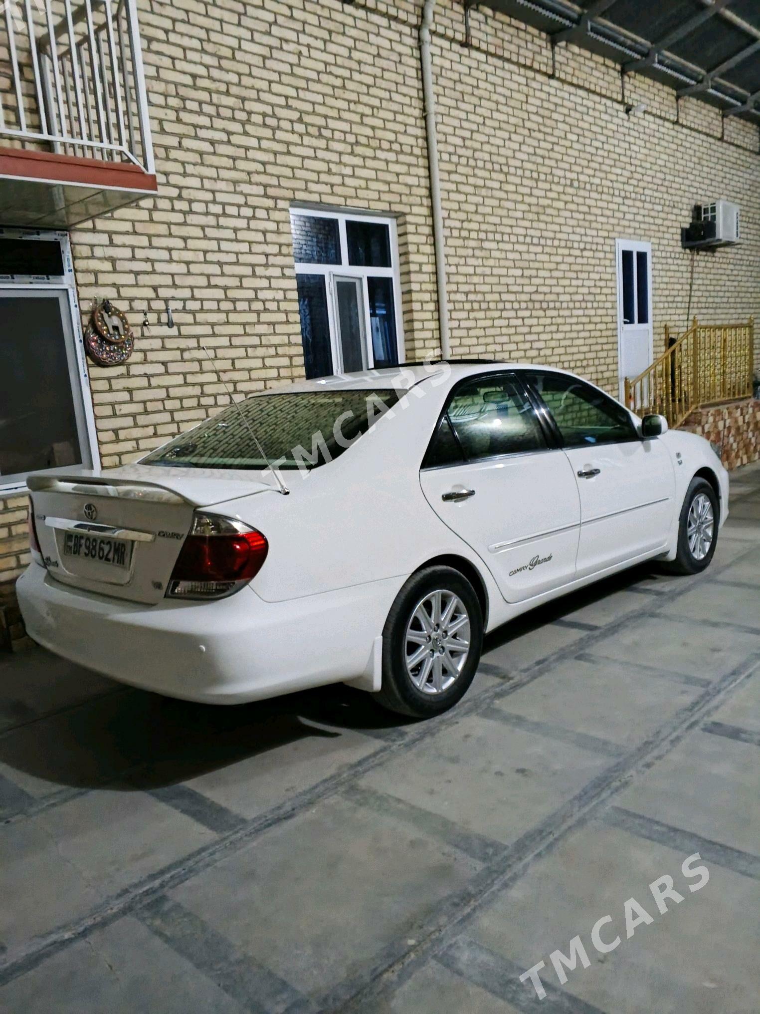 Toyota Camry 2002 - 204 000 TMT - Mary - img 2