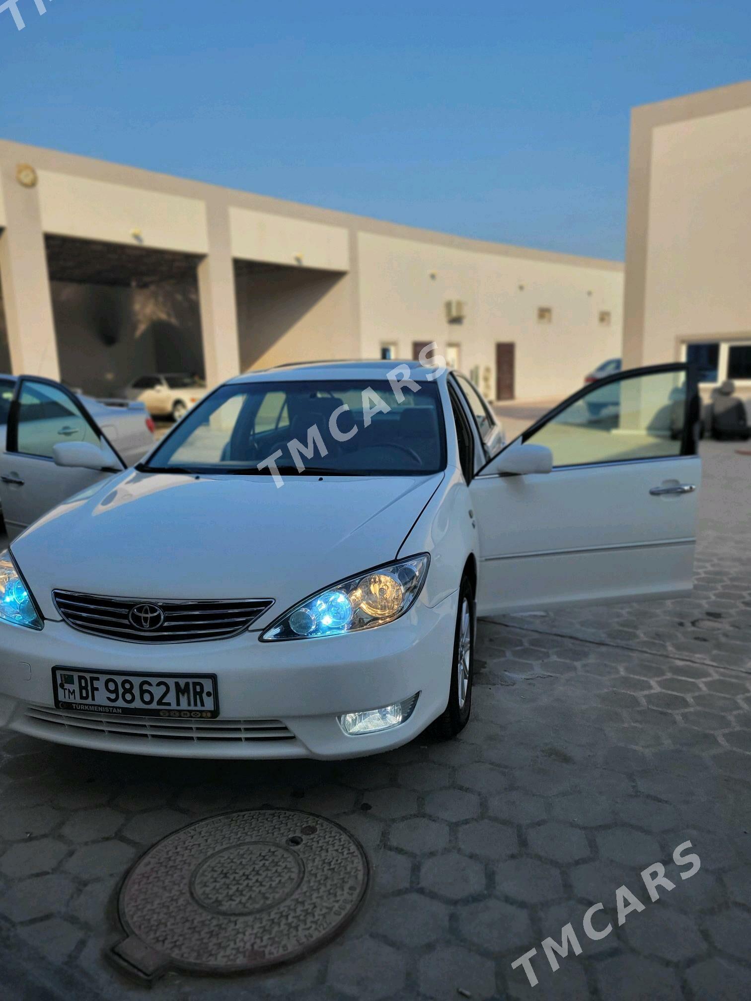 Toyota Camry 2002 - 204 000 TMT - Mary - img 5