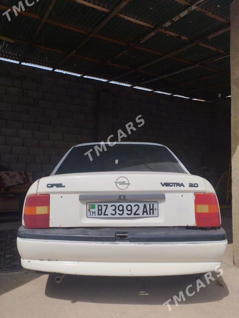 Opel Vectra 1993 - 18 000 TMT - Tejen - img 2