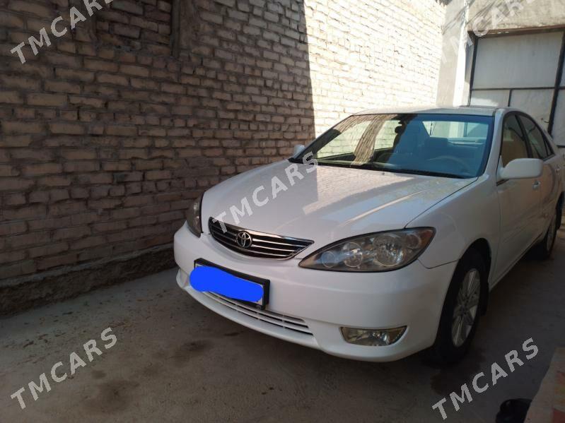 Toyota Camry 2004 - 170 000 TMT - Дашогуз - img 2