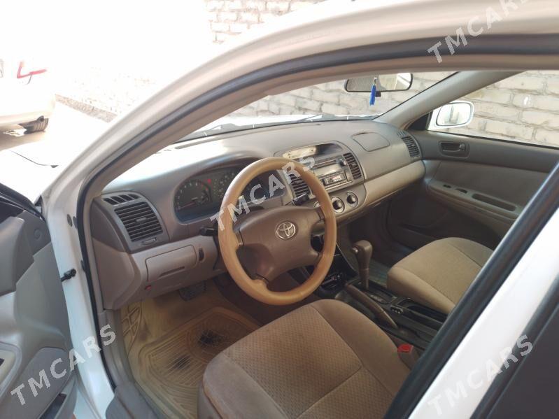 Toyota Camry 2004 - 170 000 TMT - Дашогуз - img 6