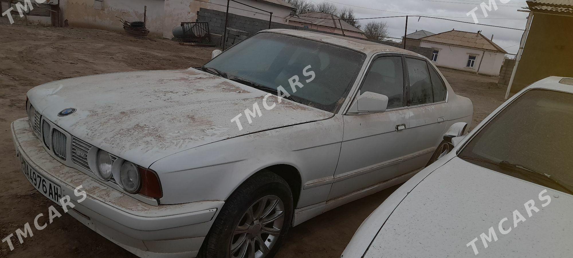 BMW 528 1990 - 30 000 TMT - Tejen - img 3