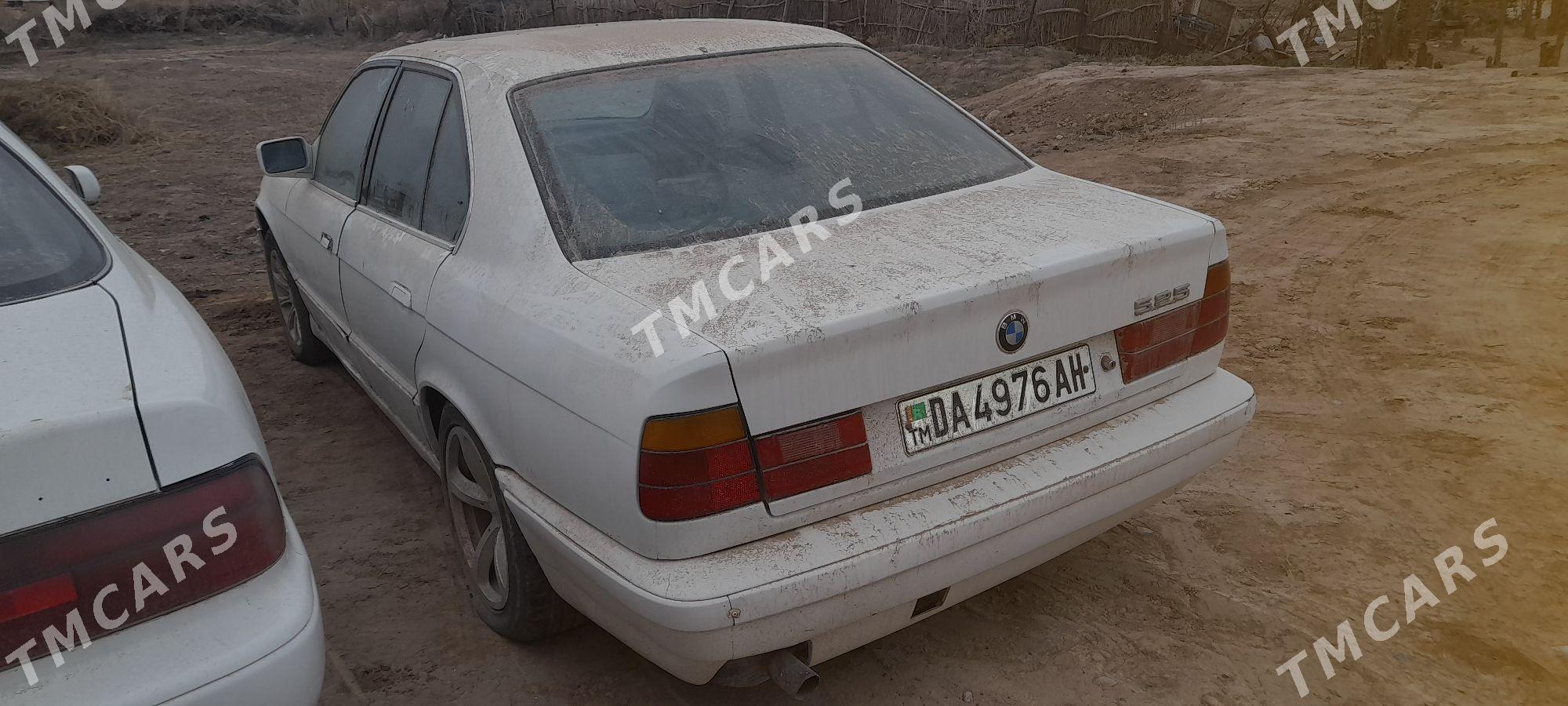 BMW 528 1990 - 30 000 TMT - Tejen - img 2