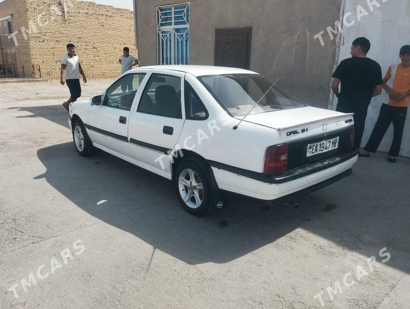 Opel Vectra 1989 - 28 000 TMT - Мары - img 5