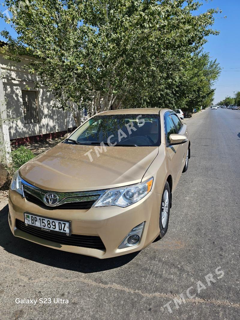 Toyota Camry 2012 - 165 000 TMT - Дашогуз - img 5