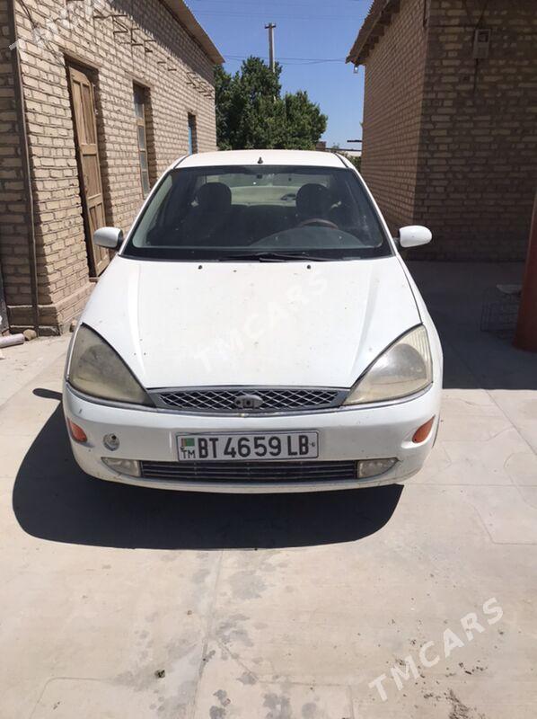 Ford Focus 2002 - 20 000 TMT - Garabekewül - img 3