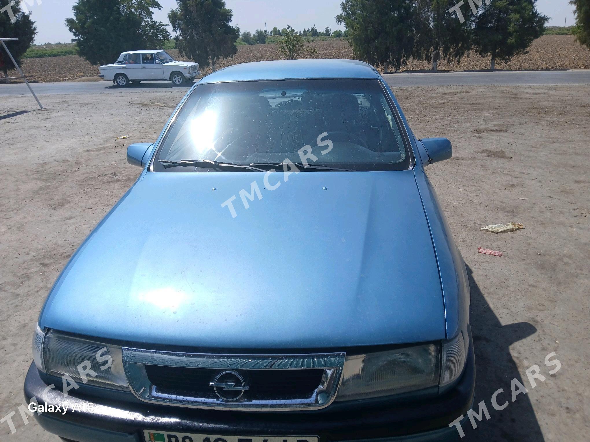Opel Vectra 1992 - 33 000 TMT - Çärjew - img 2