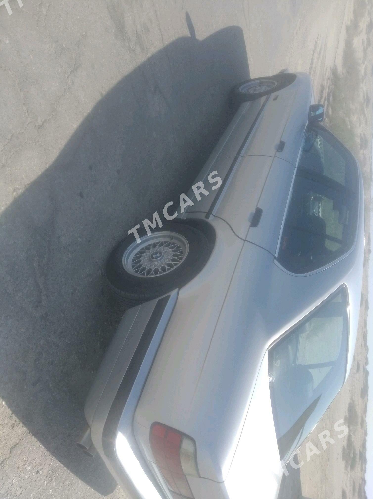 BMW 525 1992 - 73 000 TMT - Балканабат - img 4