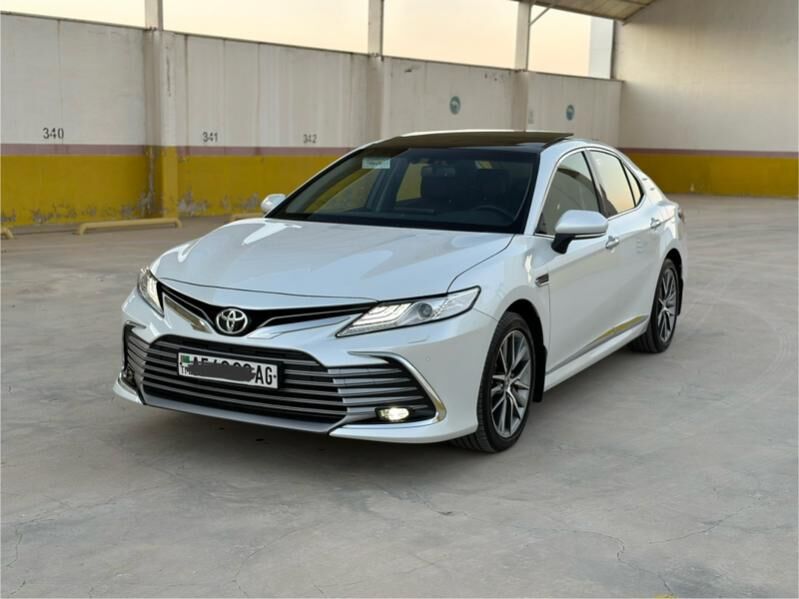 Toyota Camry 2023 - 665 000 TMT - Ашхабад - img 4