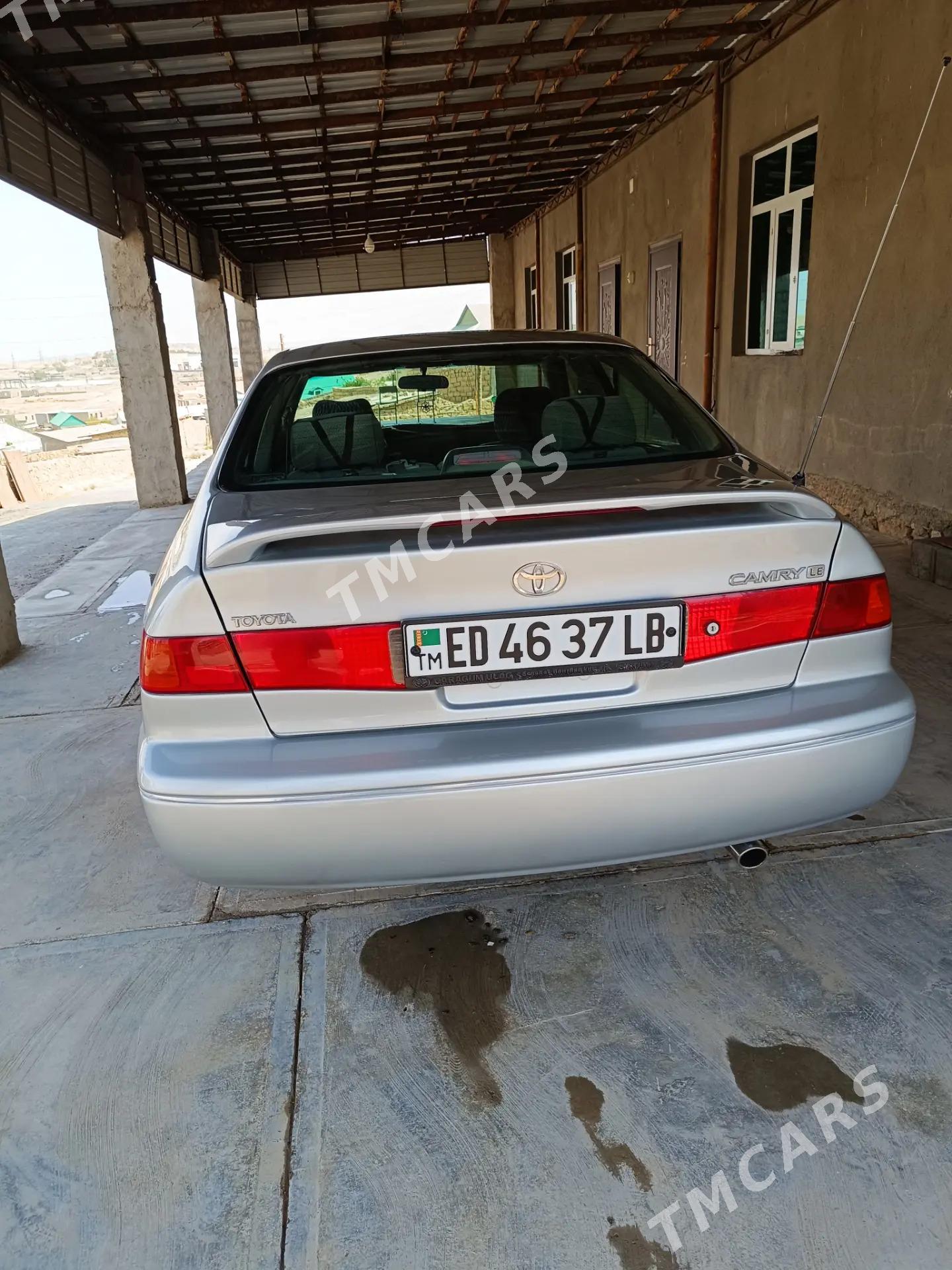 Toyota Camry 2001 - 165 000 TMT - Magdanly - img 5