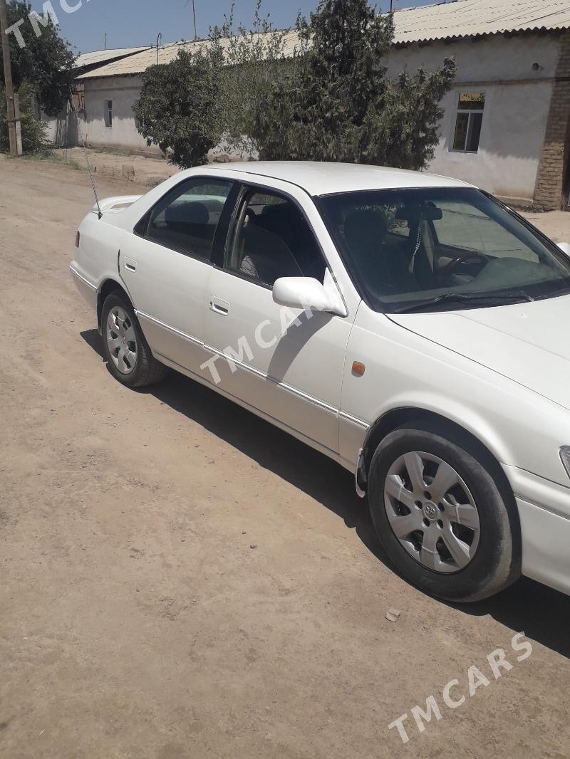 Toyota Camry 2000 - 109 999 TMT - Болдумсаз - img 4