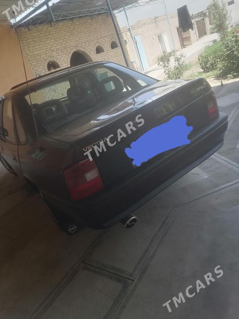 Opel Vectra 1991 - 45 000 TMT - Çärjew - img 2