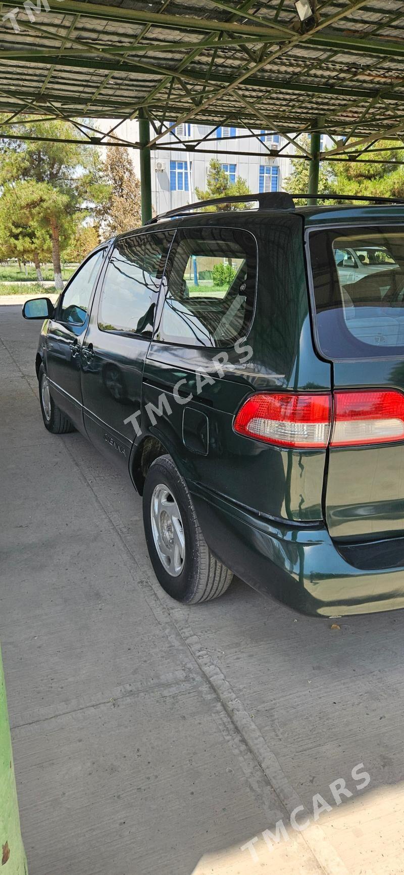 Toyota Sienna 2002 - 120 000 TMT - Туркменабат - img 4