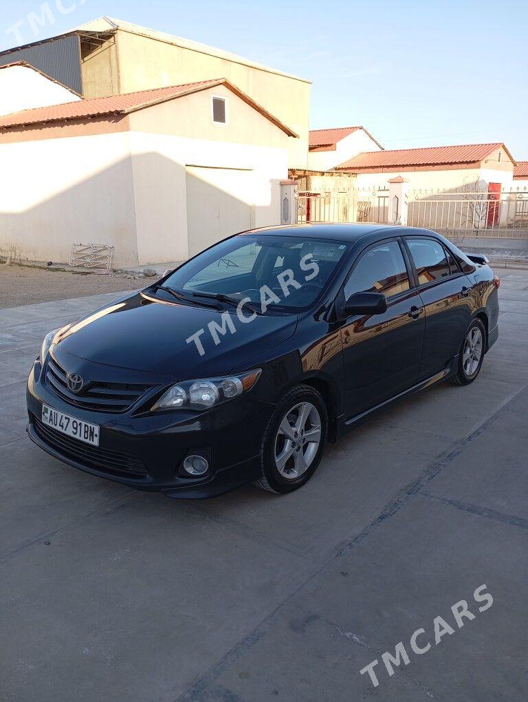Toyota Corolla 2012 - 160 000 TMT - Balkanabat - img 8