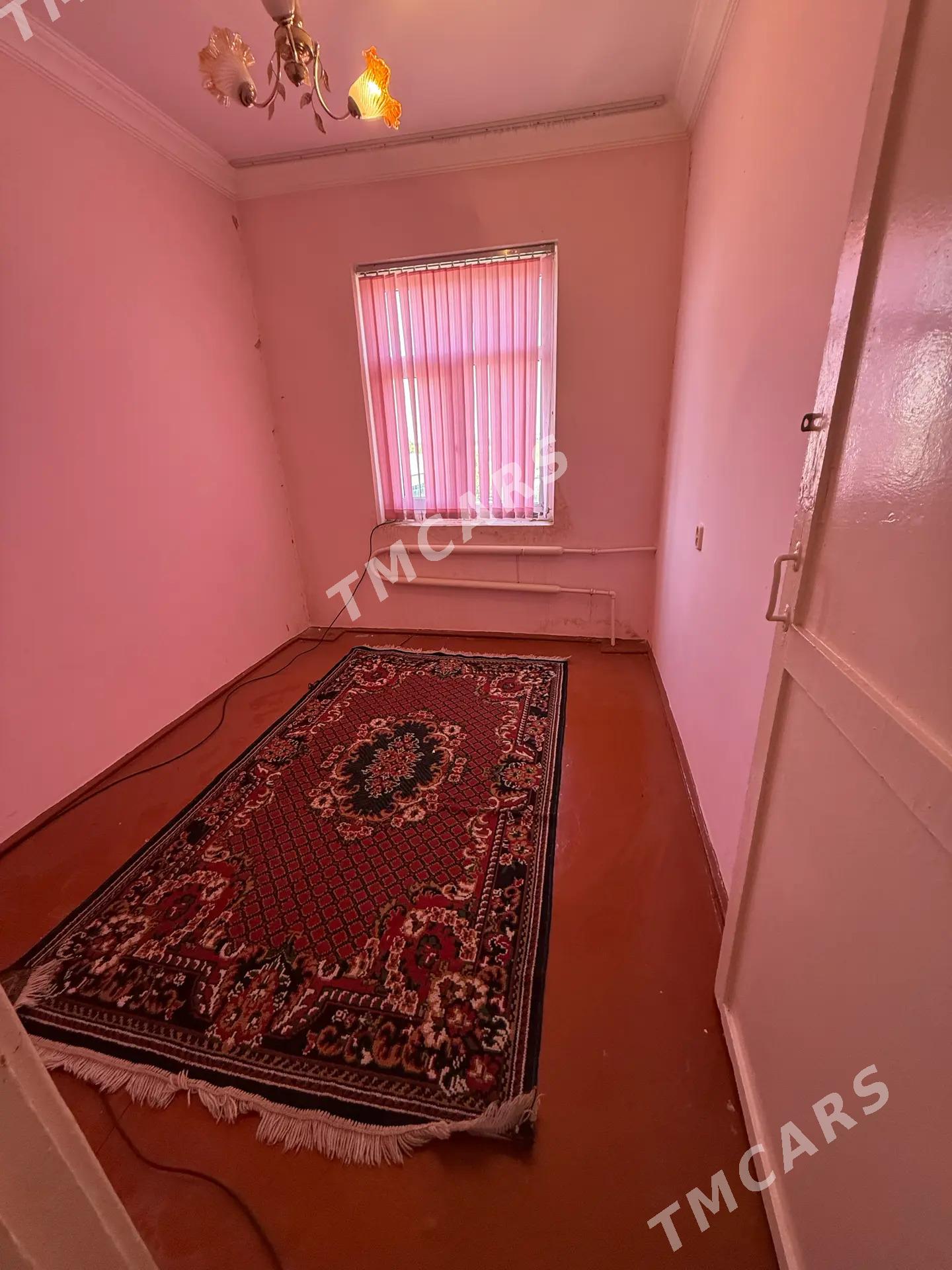 Продаю квартиру 3й микрорайон - Türkmenabat - img 3