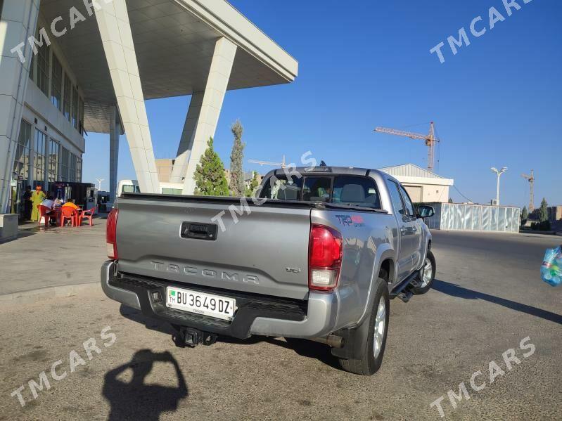 Toyota Tacoma 2020 - 420 000 TMT - Дашогуз - img 4