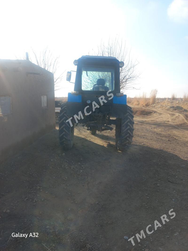 Belarus 80.1 2002 - 140 000 TMT - Farap - img 2