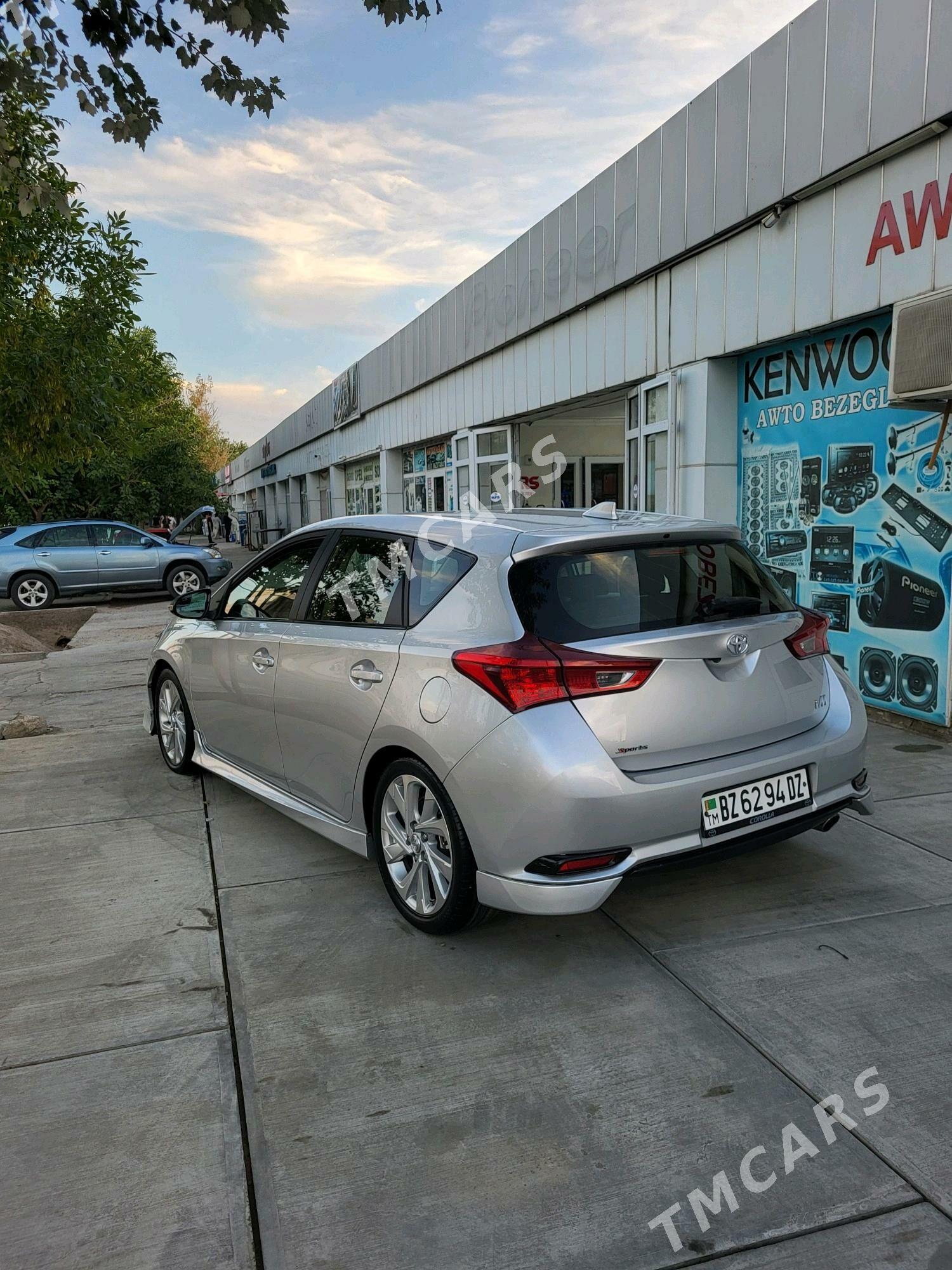 Toyota Corolla 2017 - 175 000 TMT - Дашогуз - img 4