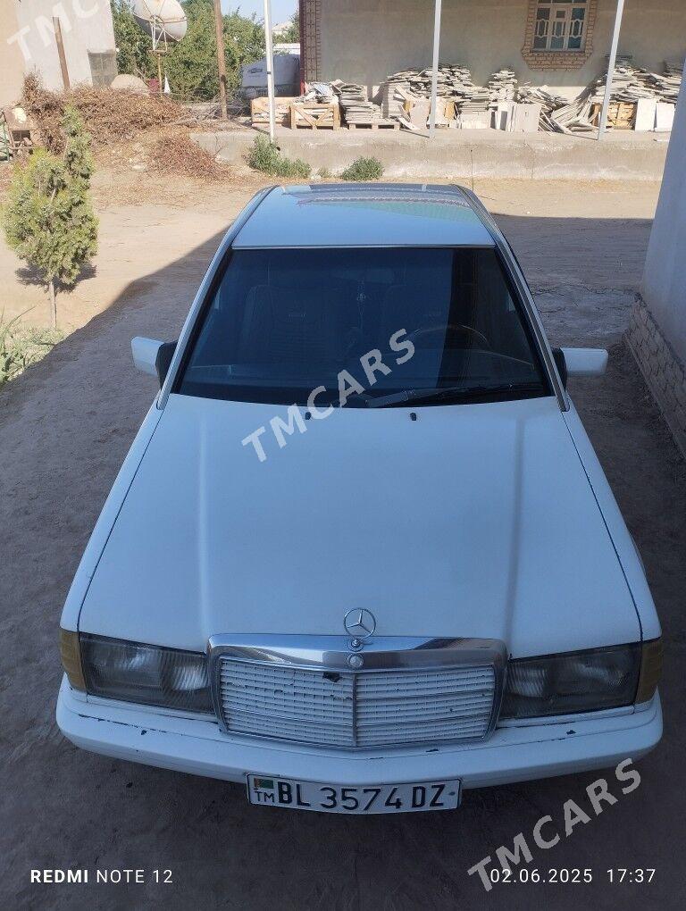 Mercedes-Benz 190E 1992 - 45 000 TMT - Гурбансолтан Едже - img 2