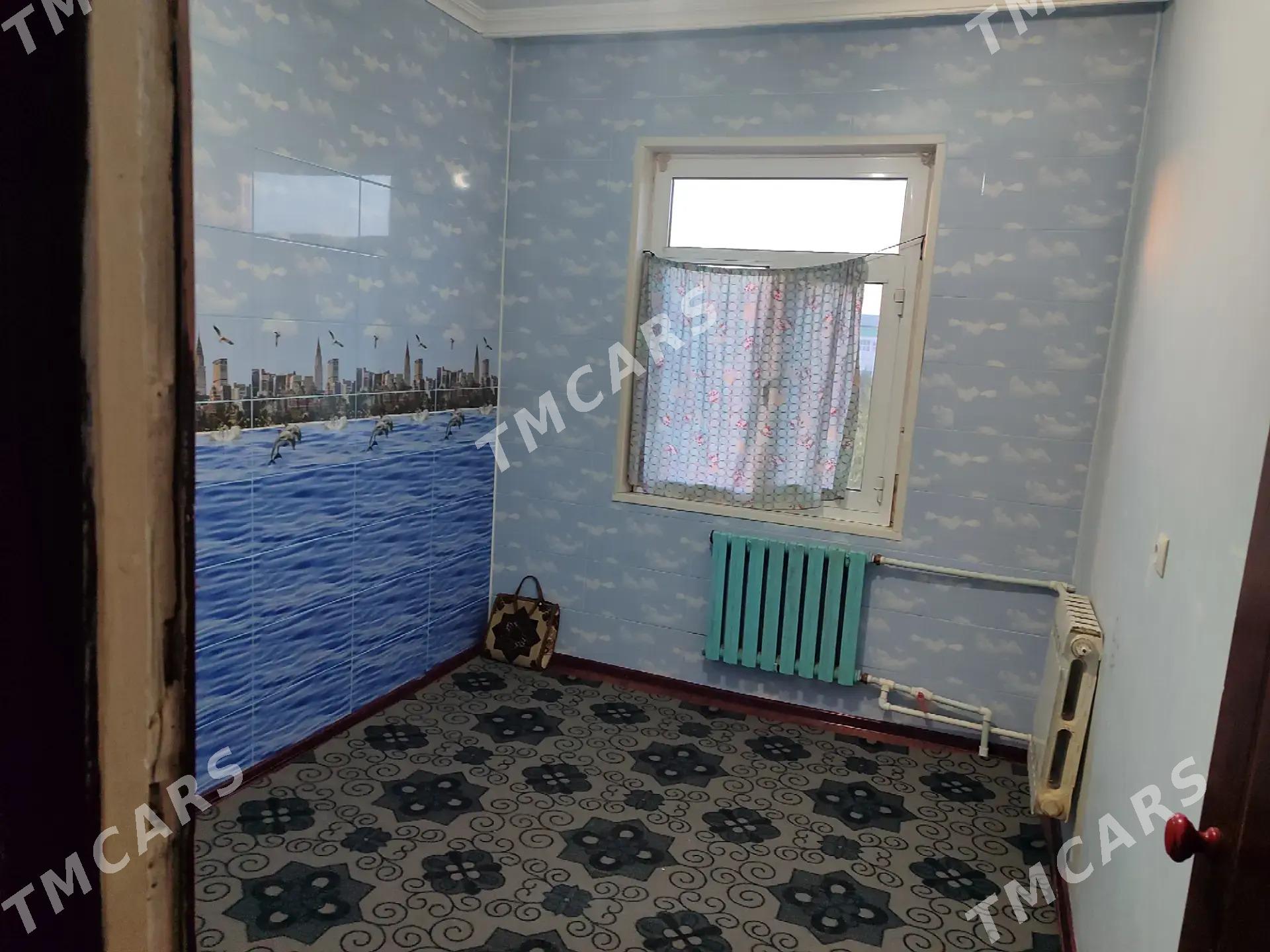 Продаю квартиру 3й микрорайон - Türkmenabat - img 3